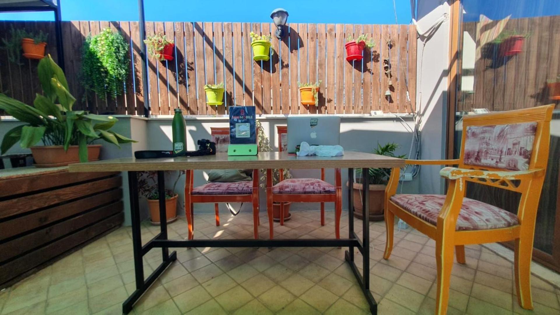 Scodrinon Hostel Shkodër エクステリア 写真