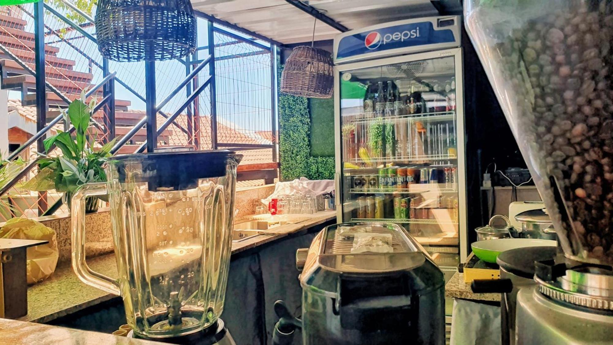 Scodrinon Hostel Shkodër エクステリア 写真
